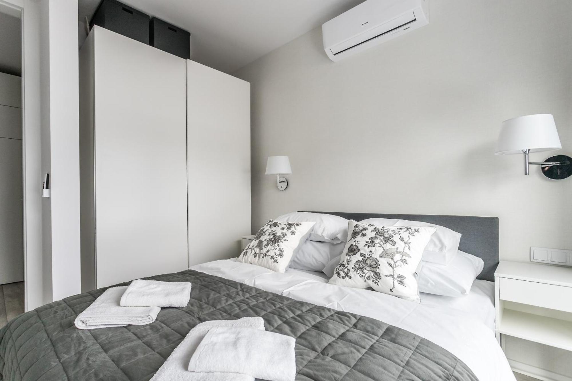 Apartament P&o Mennica Ii *